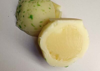 Gin and Lime truffle Cross Cut