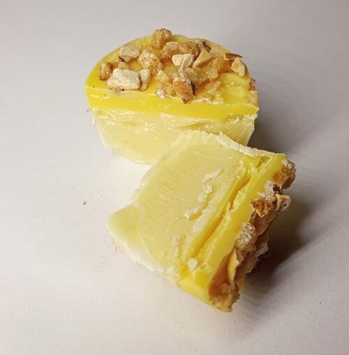 Lemon Cheesecake cross cut