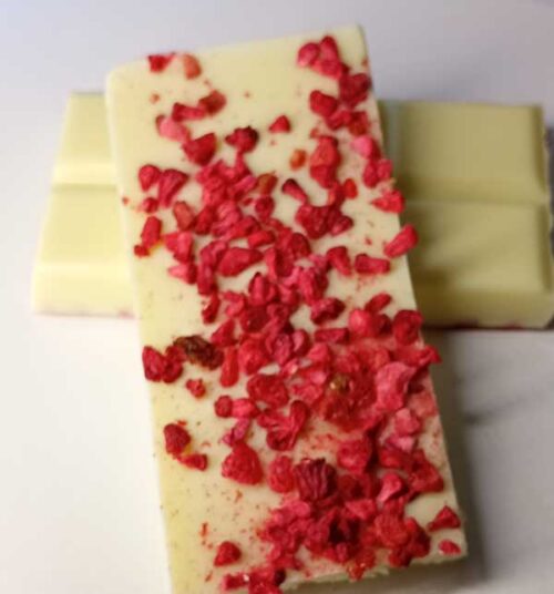 white chocolate and raspberry bar